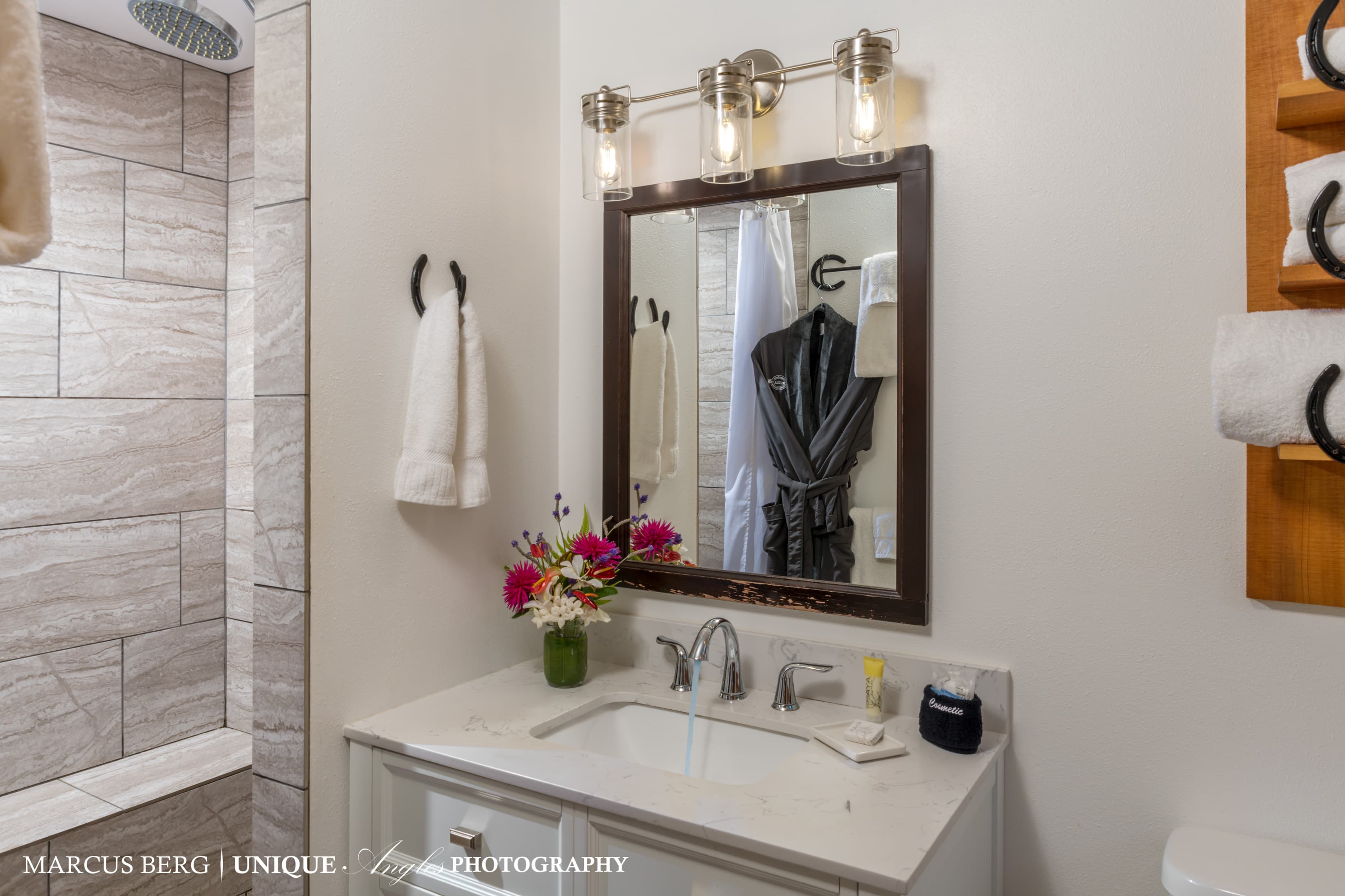 Kitchenette (bathroom)