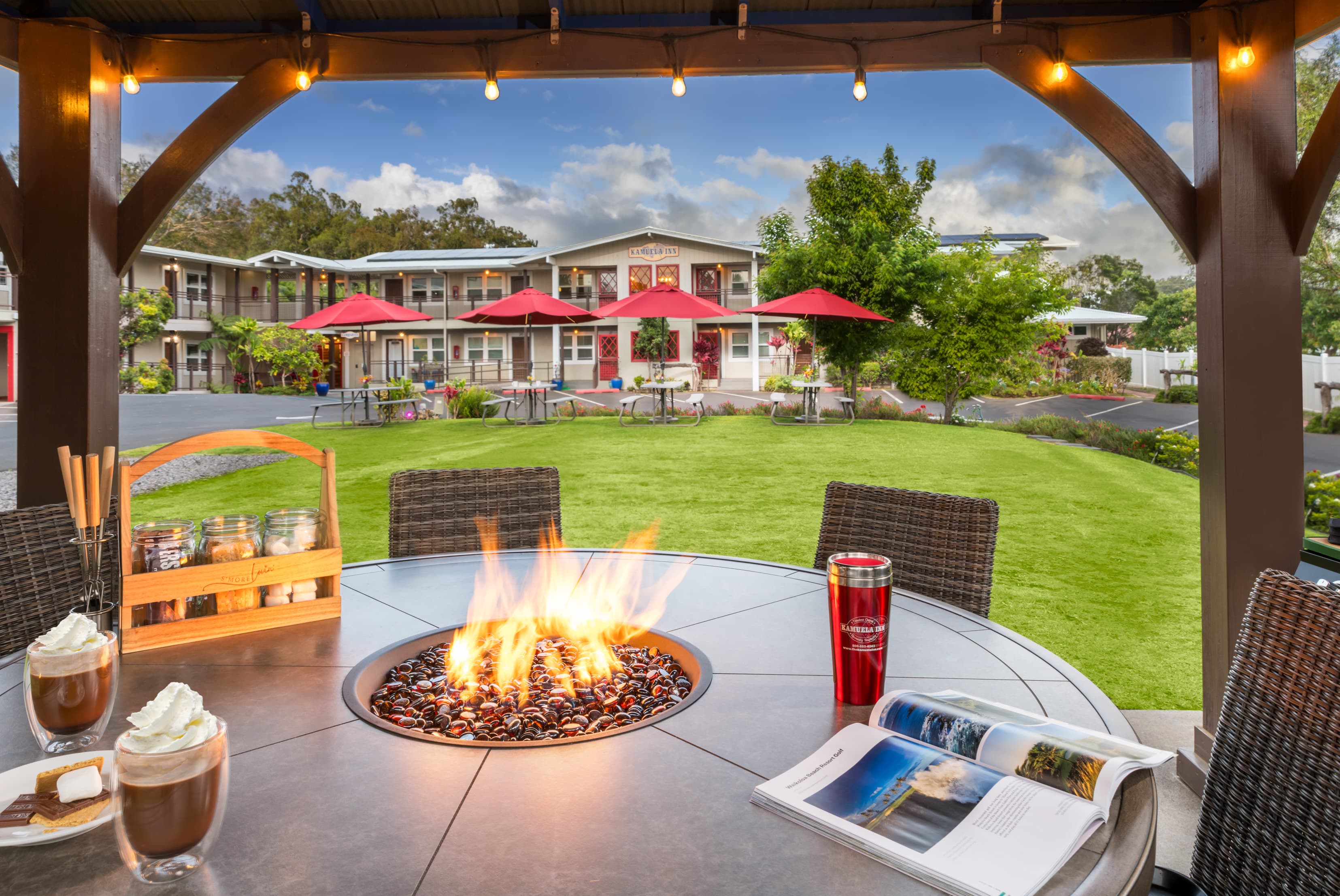 Exterior (view of Deluxe Suites Wing from the lawn)